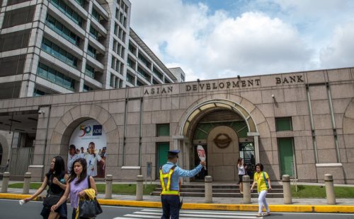 ADB predicts 4.6% growth in Southeast Asia but warns of increasing risks